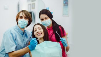 What is the Main Difference Between an Endodontist & Dentist?