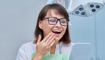 Is It Time to Replace Your Old Crown? Signs to Watch For